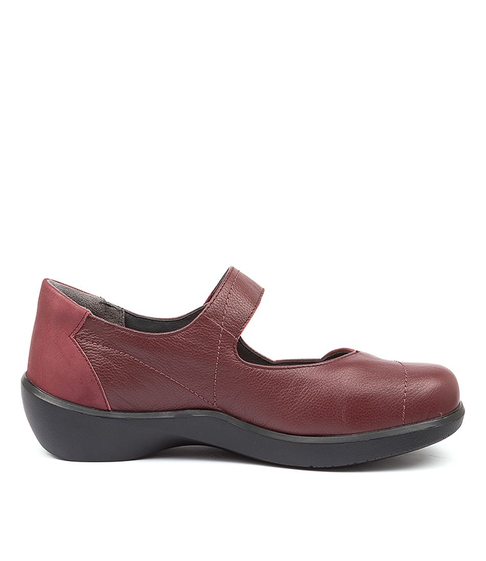 Women Ziera Ariel (Wide) Mary Janes Dark Red | Z-874631