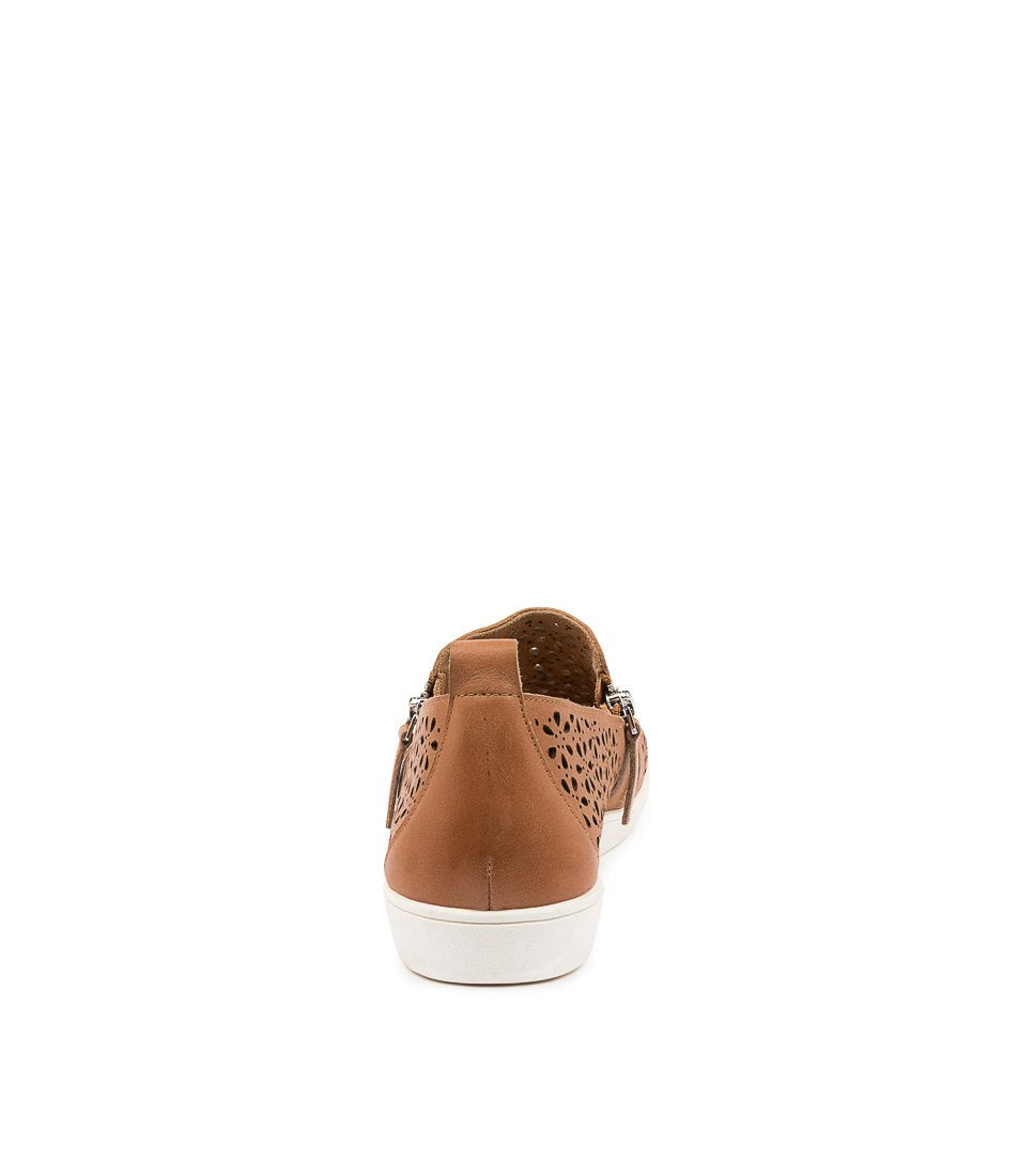 Women Ziera Dixon (Extra Wide, Adjustable Fit) Sneakers Brown | Z-591473